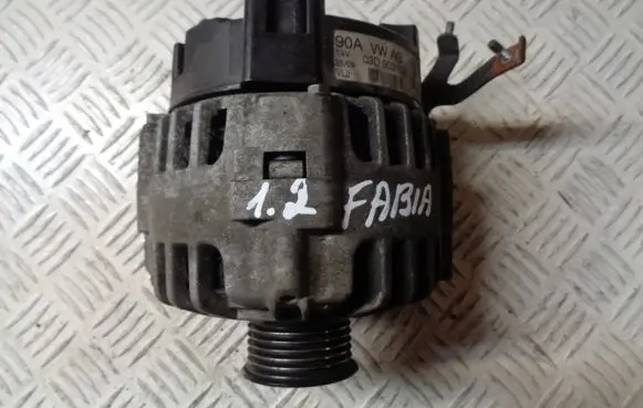 Skoda Fabia Mk2 (5J) Generator/alternator 03D903025J