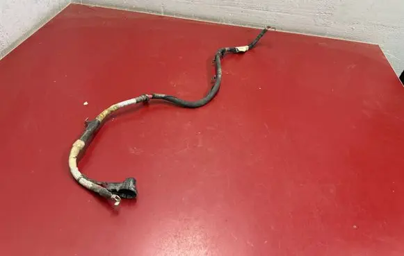 Chrysler Pacifica Positive cable (battery) P68309051AC 68309051AC