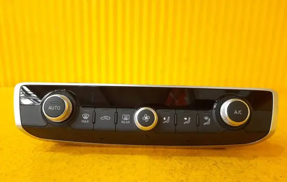 Audi A3 S3 8V Climate control unit 8V0820043AM