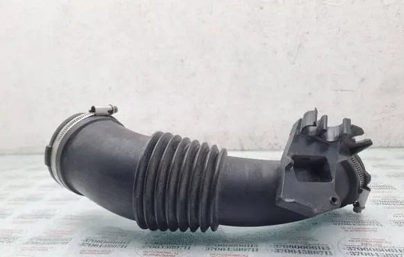 Audi A4 S4 B8 8K Air intake hose/pipe 059129627L 059129615F