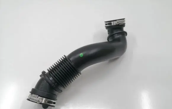 Ford Fiesta Air intake hose/pipe J1B19R504AB