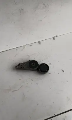 Volkswagen PASSAT B5 Alternator belt tensioner 058903125