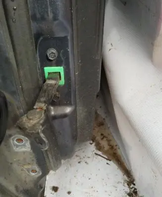 Hyundai Accent Front door check strap stopper 
