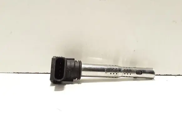 Seat Altea High voltage ignition coil 12429ESM 905115F