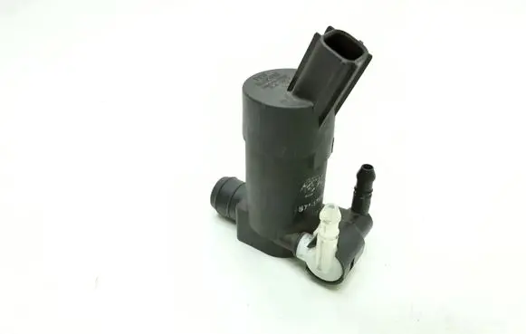 Volvo XC90 Windscreen/windshield washer pump 1S7117K624