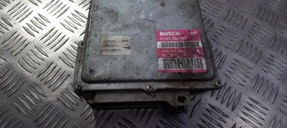 Peugeot 306 Engine control unit/module 0261200678 9617160280