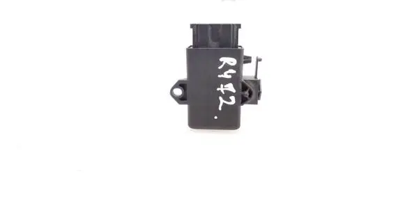 Volkswagen Transporter - Caravelle T5 Seat heating relay 1K0959772