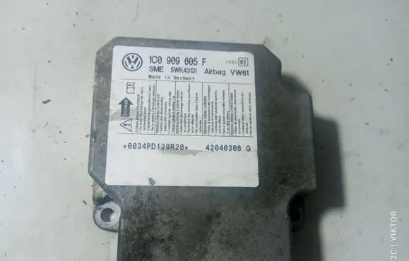 Volkswagen Golf IV Airbag control unit/module 1C0909605F 0034PD129R20 42040308G