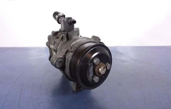 BMW 7 F01 F02 F03 F04 Power steering pump 678890603