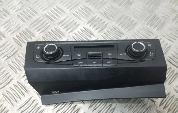 Audi A4 S4 B8 8K Climate control unit 8T2820043AF