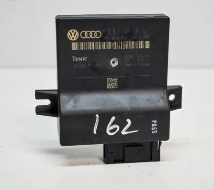 Audi A6 S6 C6 4F Gateway control module 4L0907468B