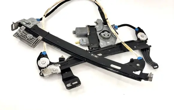 Peugeot 308cc Front door window regulator with motor 9681950880