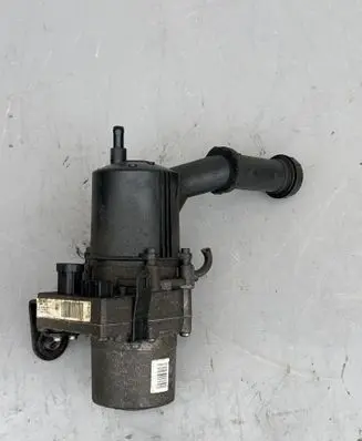 Citroen C4 I Power steering pump 9657613580