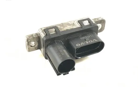 Volvo S90, V90 Glow plug pre-heat relay 31459300 0281003154
