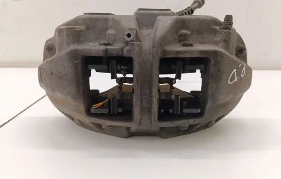 Mercedes-Benz C W206 Front brake caliper