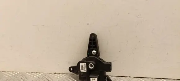 KIA Niro Air flap motor/actuator D267CWFAA01