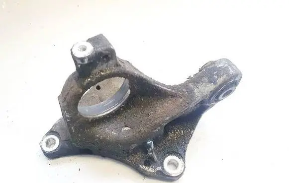Citroen C5 Engine mounting bracket 
