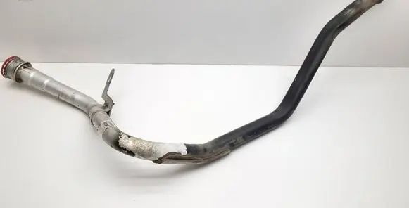 Volvo V70 Fuel tank filler neck pipe 31274722 30792111