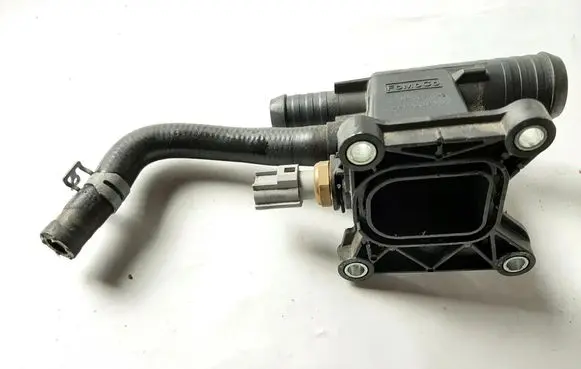 Ford Kuga II Thermostat housing SP067172 7M5112A648AA