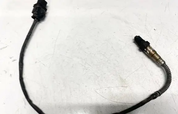Skoda Octavia Mk2 (1Z) Lambda probe sensor 03g906262a