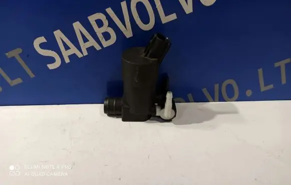Volvo V70 Windscreen/windshield washer pump 1S7117K624FE