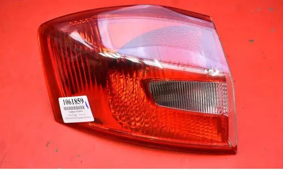 Ford Kuga I Rear/tail lights 167097