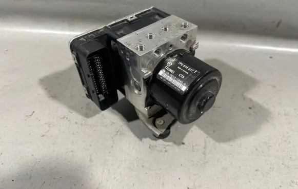 Porsche Cayenne (92A) ABS Pump 7P0614517T 7P0907379T 95835595520