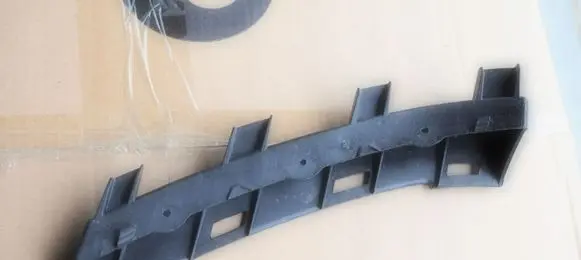 Hyundai i10 Front bumper mounting bracket 86553B9000