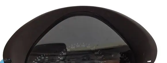 Mercedes-Benz C W203 Speedometer (instrument cluster) A2035403047