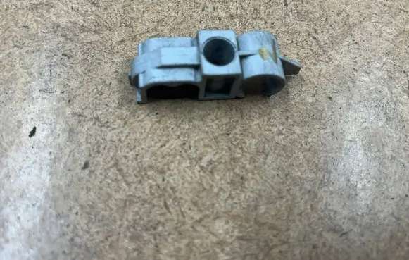 BMW 3 E46 Fuel line pipe 16136753249 6753249