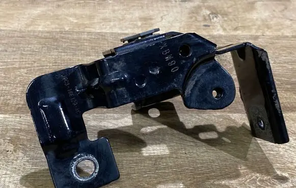 Jaguar E-Pace Fender mounting bracket J9C316E129AC