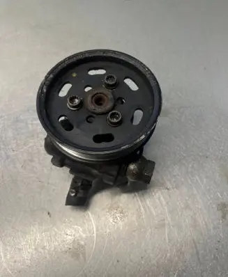 Audi A4 S4 B7 8E 8H Power steering pump 8EO145155