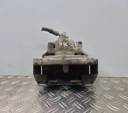 Volkswagen PASSAT B6 Front brake caliper