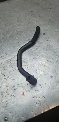 Mercedes-Benz GLA W156 X156 Engine coolant pipe/hose A2465010358