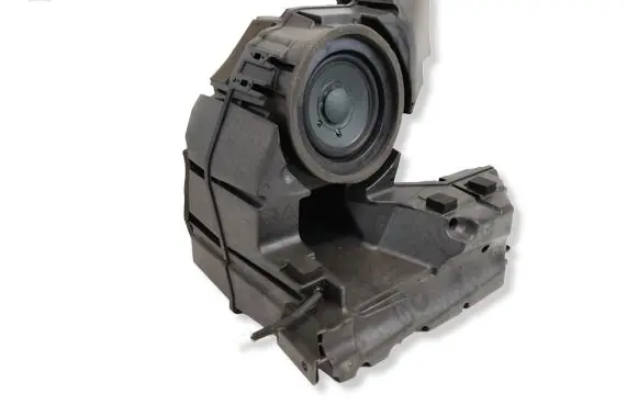Lexus CT 200H Subwoofer speaker 8615076010