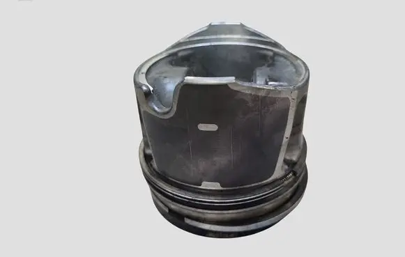 Ford Focus C-MAX Piston