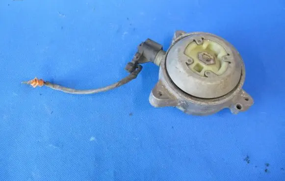 Audi A8 S8 D4 4H Gearbox mount 4H0399152AR