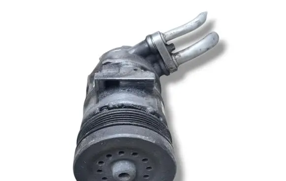 Opel Corsa D Air conditioning (A/C) compressor (pump) 55701200