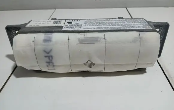 Audi A6 S6 C6 4F Passenger airbag 4F2880204F