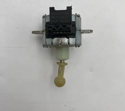 BMW 4 F32 F33 Headlight level adjustment motor 89393200 7046049.9 eld429