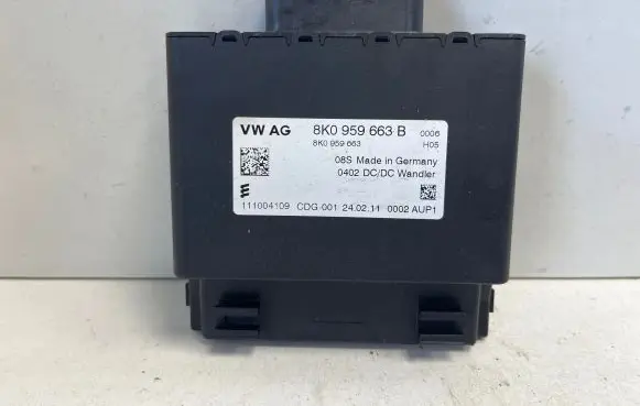 Audi A7 S7 4G Voltage converter/converter module 8K0959663B 111004109 8K0959663