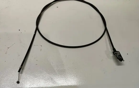 Audi A4 S4 B6 8E 8H Engine bonnet/hood lock release cable 8E1823531D