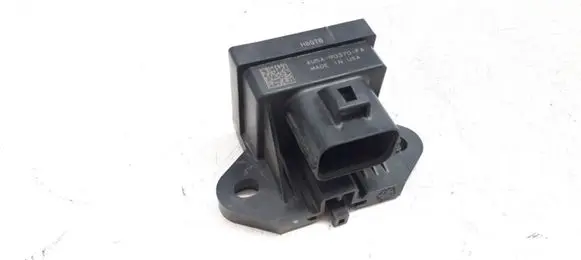 Ford Grand C-MAX Fuel pump relay AU5A9D370FA