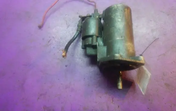 Volkswagen Golf III Starter motor