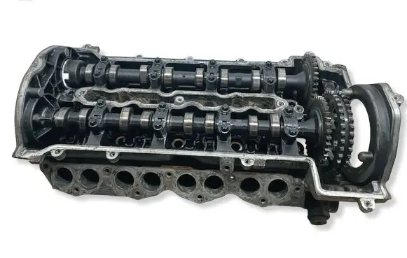 Mercedes-Benz A W168 Engine head R6680160701 6680160701