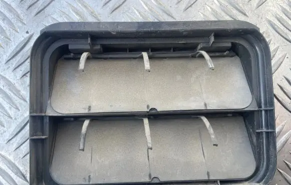 Peugeot 508 RXH Quarter panel pressure vent 9675506980