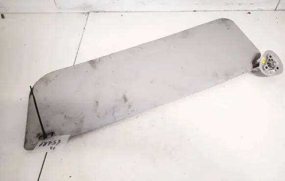 Sun visor