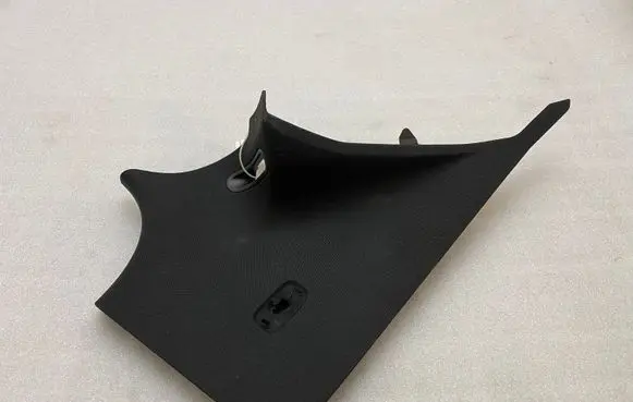 (C) pillar trim