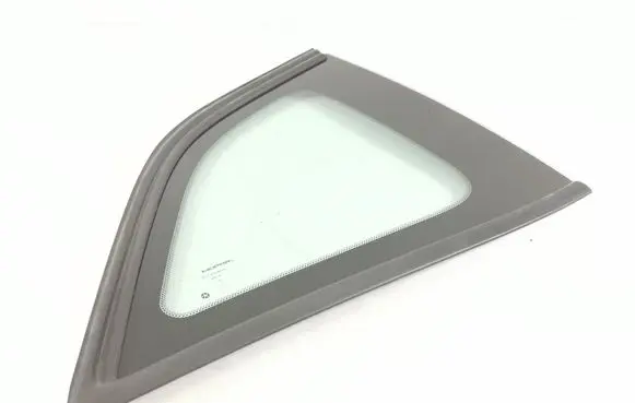 Dodge Challenger Rear side window 68234216AB