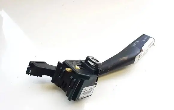 Volkswagen Golf V Indicator stalk 1k0953513